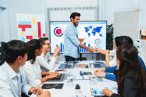 Digital Marketing Tips for Small Businesses Adapting to Trends in 2026