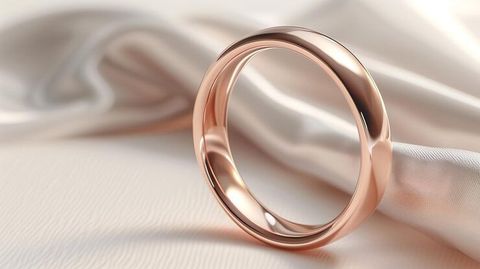18K Rose Gold Rings Guide: Understanding Their Purity, Color, and Design